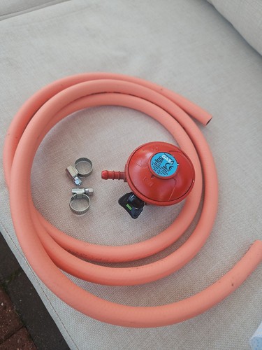 Patio gas regulator clip - regulator,